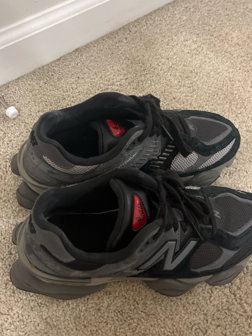 New Balance Men’s Black and Gray Athletic Sneakers